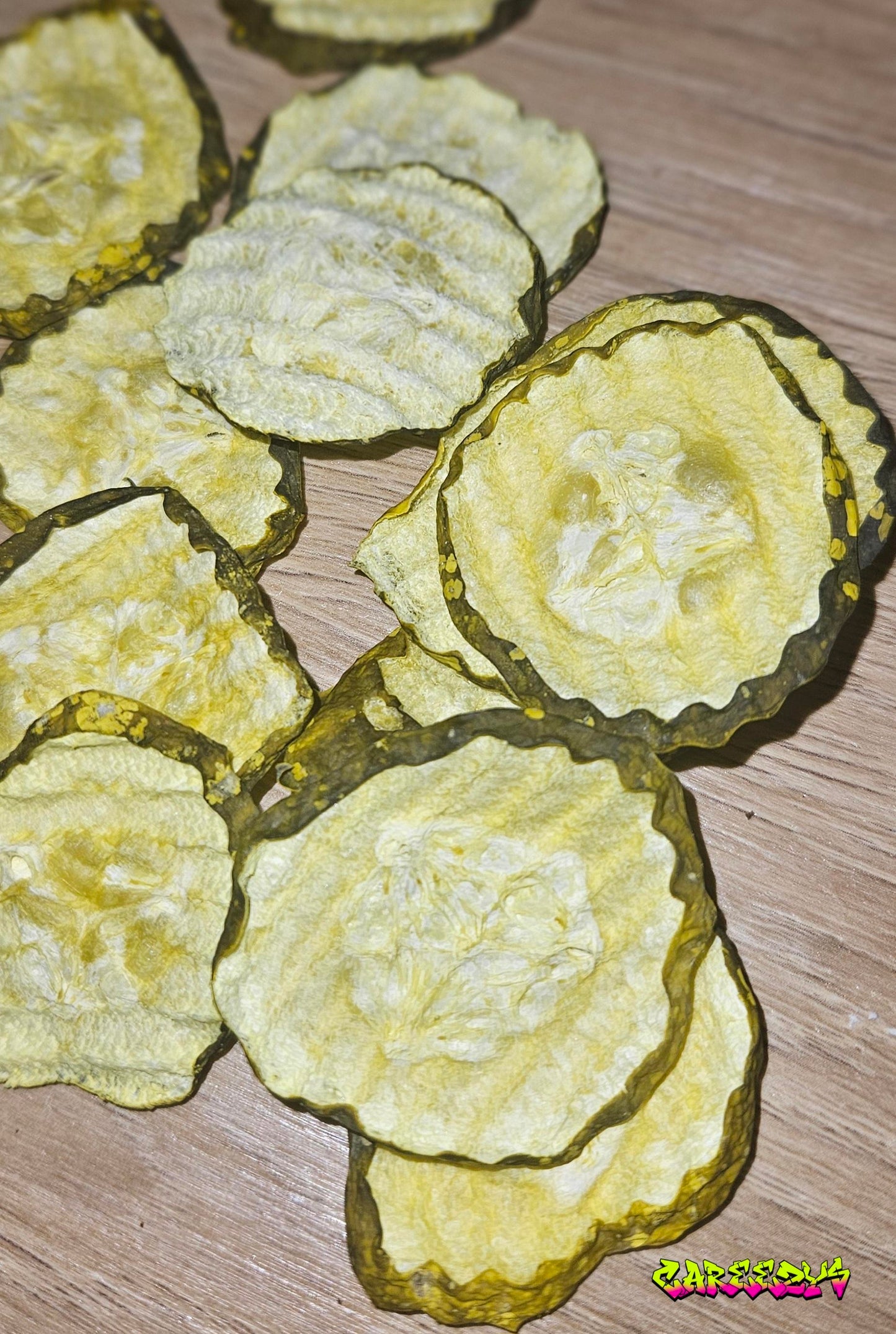 Freeze dried pickles