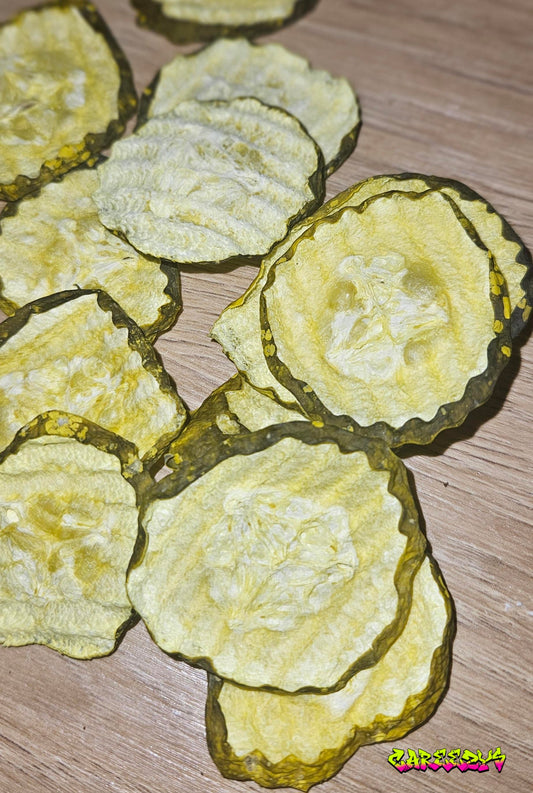 Freeze dried pickles